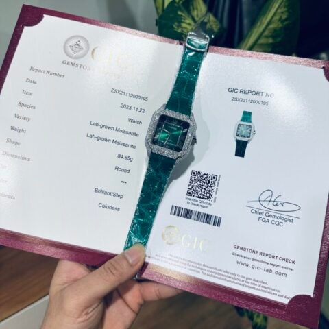 Cartier Santos With Green Moissanite Replica Watch 39.8mm - Đồng Hồ Replica 1:1