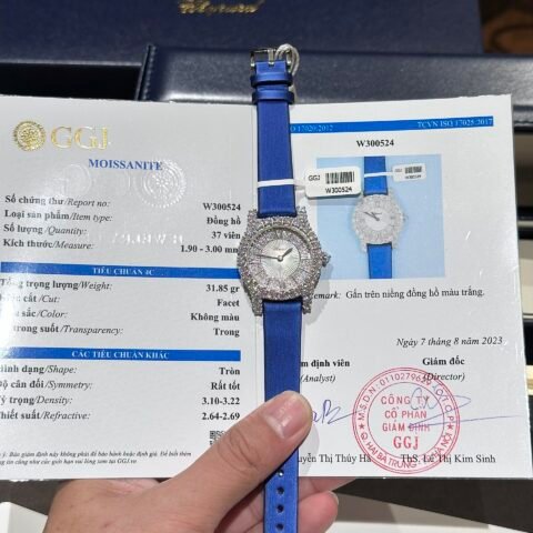 Chopard Replica 1:1 Watch With Moissanite Diamonds Leather Strap 30mm - Đồng Hồ Replica 1:1