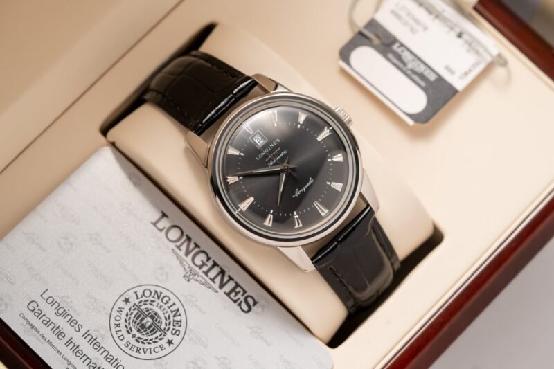 Longines Fake Watch Conquest Heritage L16454754 Black Dial Leather Strap 40mm - Đồng Hồ Replica 1:1