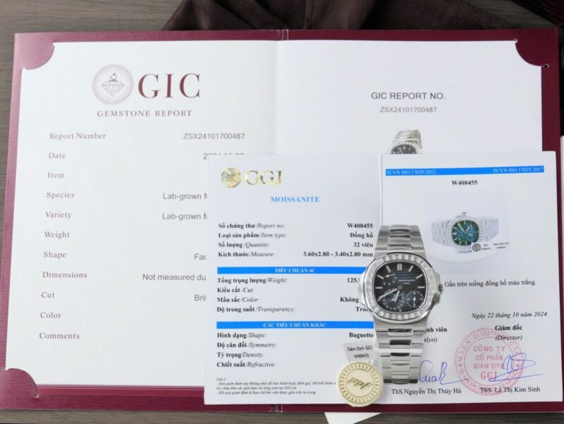Patek Philippe Nautilus 5724G Refined Dial Copies Watch Custom Diamonds Moissanite Baguette 40mm - Đồng Hồ Replica 1:1