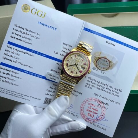 Rolex Day-Date Replica Watch Ruby Red + Moissanite Diamonds Gold Wrapped GM Factory 40mm - Đồng Hồ Replica 1:1
