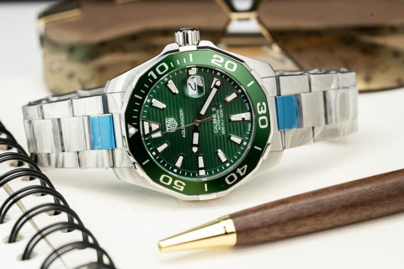 Tag Heuer Clone Watches Aquaracer Green Dial Metal Wire 43mm - Đồng Hồ Replica 1:1