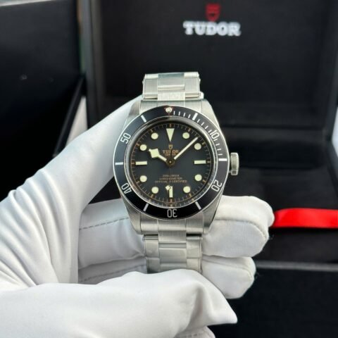 Tudor Heritage Black Bay Replica Watches Black Dial ZF Factory 41mm - Đồng Hồ Replica 1:1